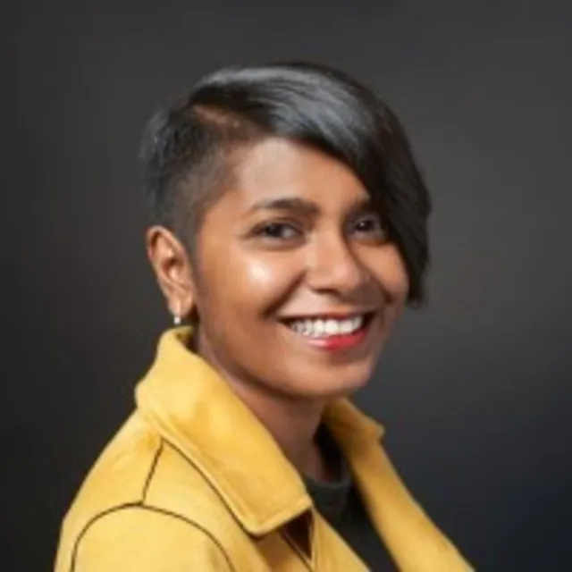 Portrait of Niru Ragupathy